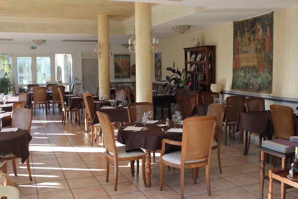 Logis Hotel Les Cimes Argeles-Gazost ภายนอก รูปภาพ