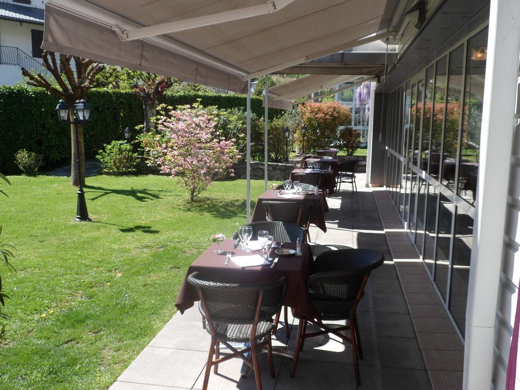 Logis Hotel Les Cimes Argeles-Gazost ภายนอก รูปภาพ