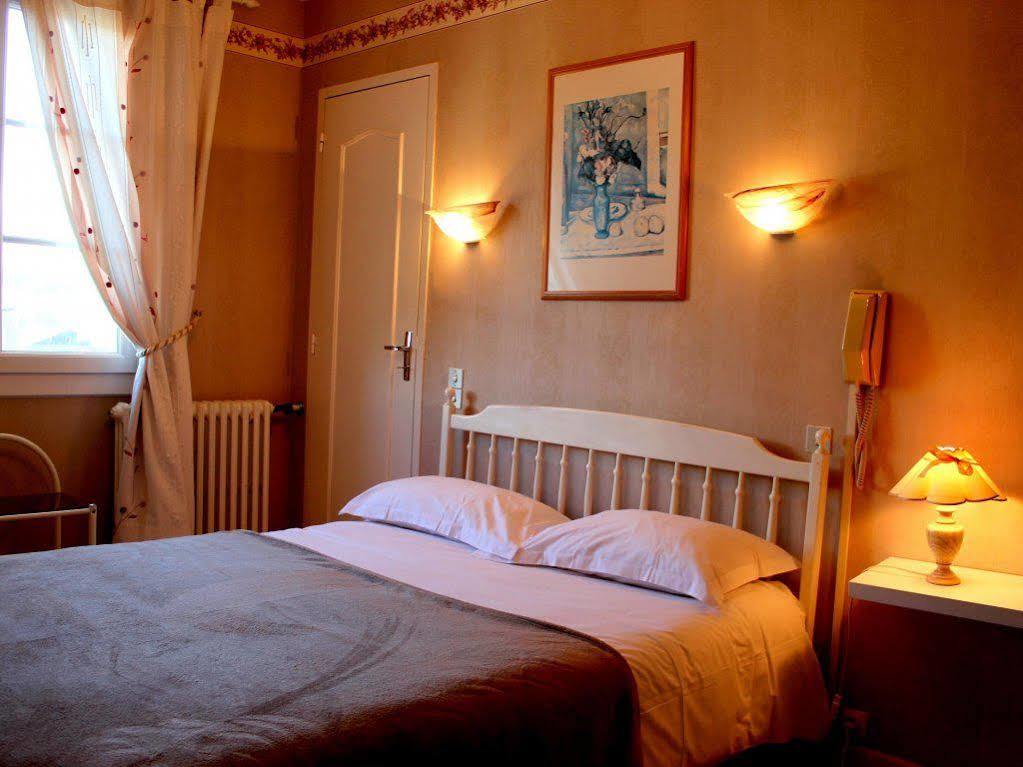 Logis Hotel Les Cimes Argeles-Gazost ภายนอก รูปภาพ